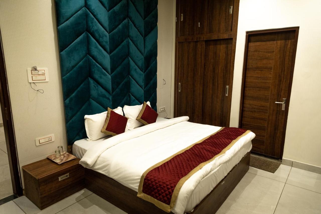 Hotel The Florence Chamba  Bagian luar foto