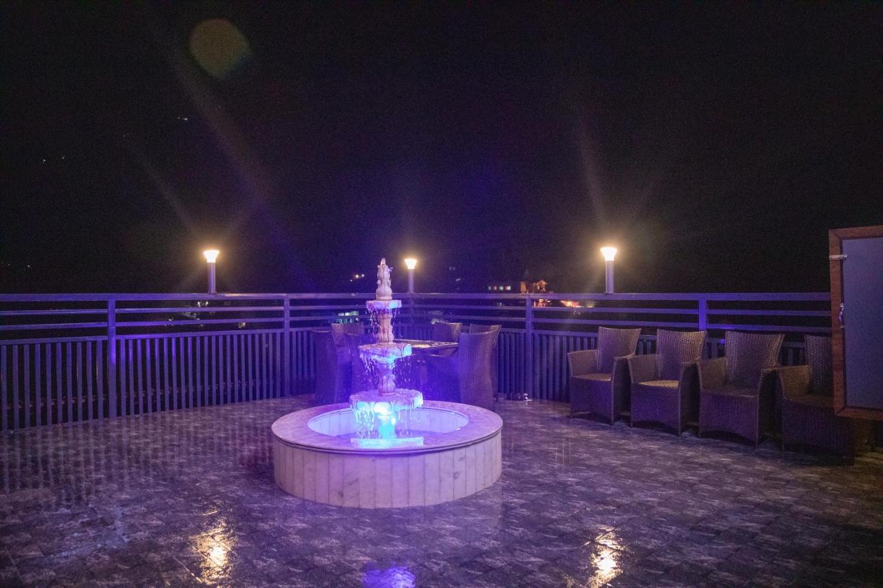 Hotel The Florence Chamba  Bagian luar foto