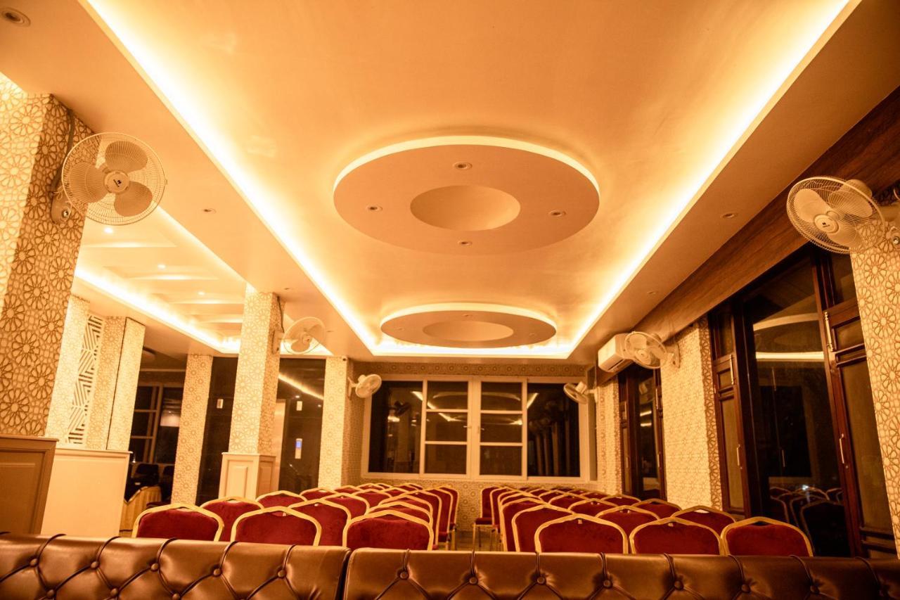 Hotel The Florence Chamba  Bagian luar foto