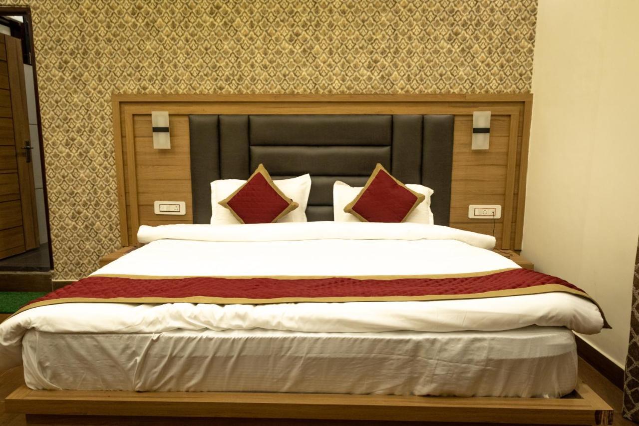 Hotel The Florence Chamba  Bagian luar foto