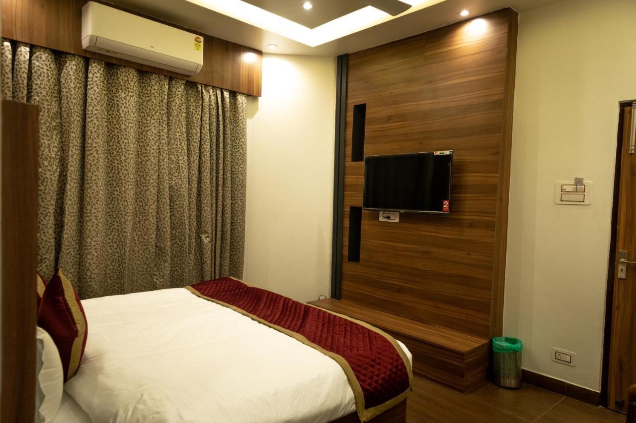 Hotel The Florence Chamba  Bagian luar foto